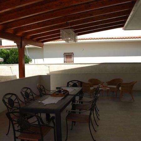 Villa Cohiba - 700M Dal Mare Pulsano Exteriör bild