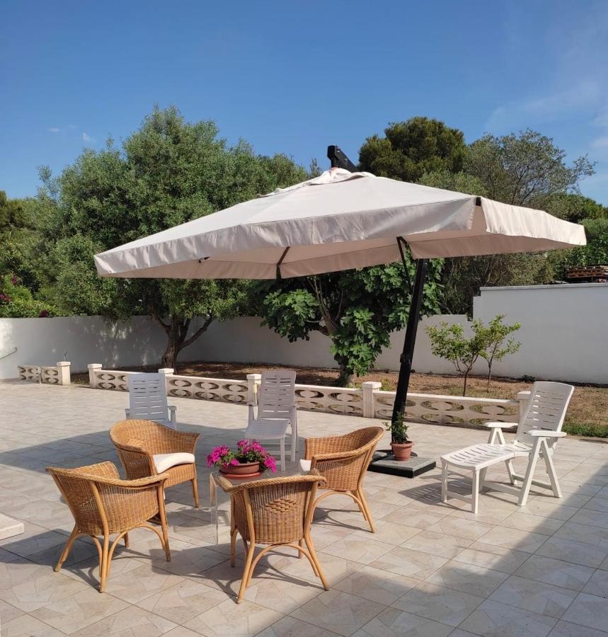 Villa Cohiba - 700M Dal Mare Pulsano Exteriör bild